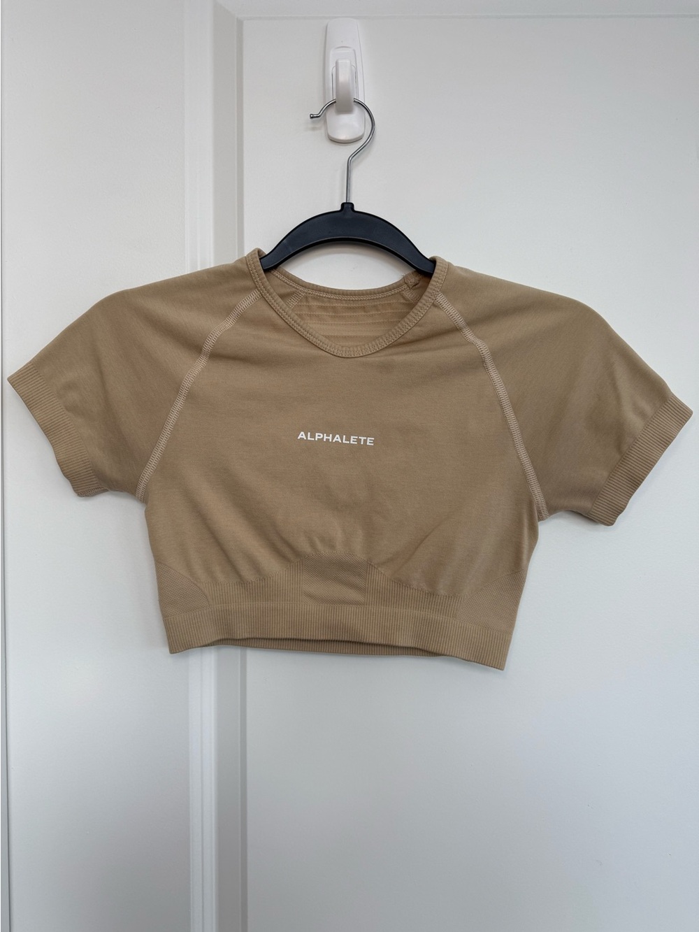 Alphalete Tan Cropped Short Sleeve Top